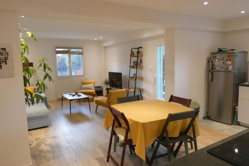 Le 62 Apartment Gemenos Luaran gambar