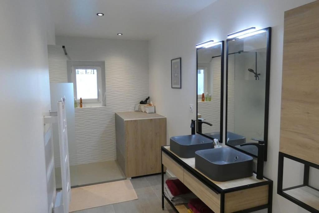 Le 62 Apartment Gemenos Luaran gambar